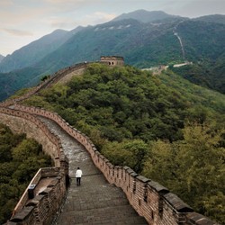 visit-the-great-wall-of-china-during-the-stopover-in-beijing_31020